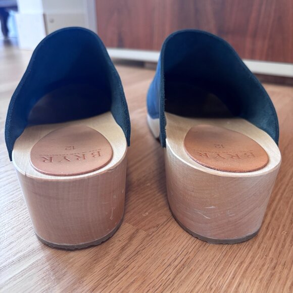 Bryr Worker Clog in SPRUCE-runs small! - Picture 3 of 5